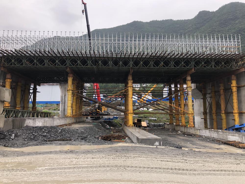 中鐵隧道局湖北宜昌現澆梁 中鐵隧道局湖北宜昌現澆梁