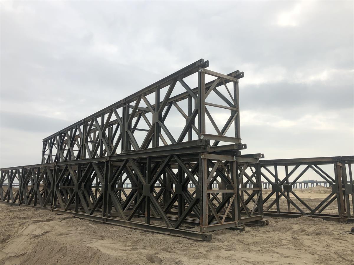 湖南浩潤路橋機械有限公司,郴州公路鋼橋設計制造加工,郴州鋼管樁橋梁設計制造加工 湖南浩潤路橋機械有限公司,郴州公路鋼橋設計制造加工,郴州鋼管樁橋梁設計制造加工
