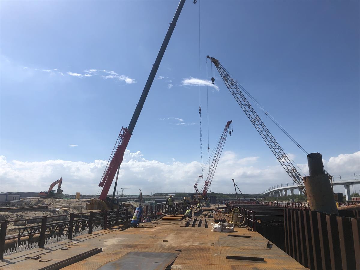 湖南浩潤路橋機械有限公司,郴州公路鋼橋設計制造加工,郴州鋼管樁橋梁設計制造加工 湖南浩潤路橋機械有限公司,郴州公路鋼橋設計制造加工,郴州鋼管樁橋梁設計制造加工